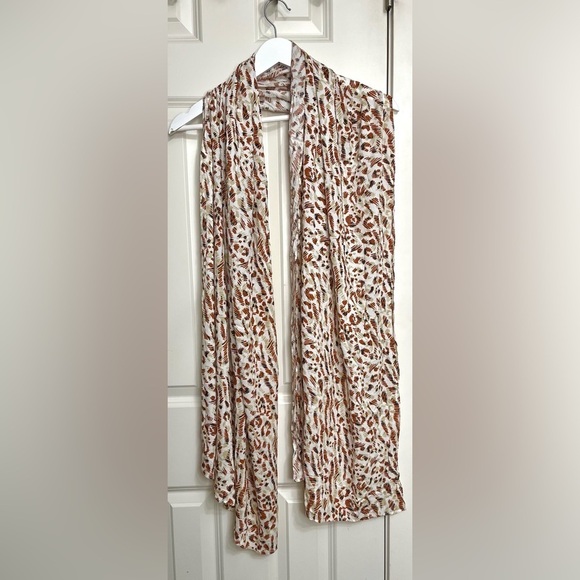 Daniel Rainn Accessories - Daniel Rainn Abstract Animal Print Scarf